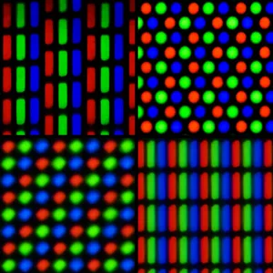 Dispositions possibles des mosaïques de lumières colorées dans un écran.